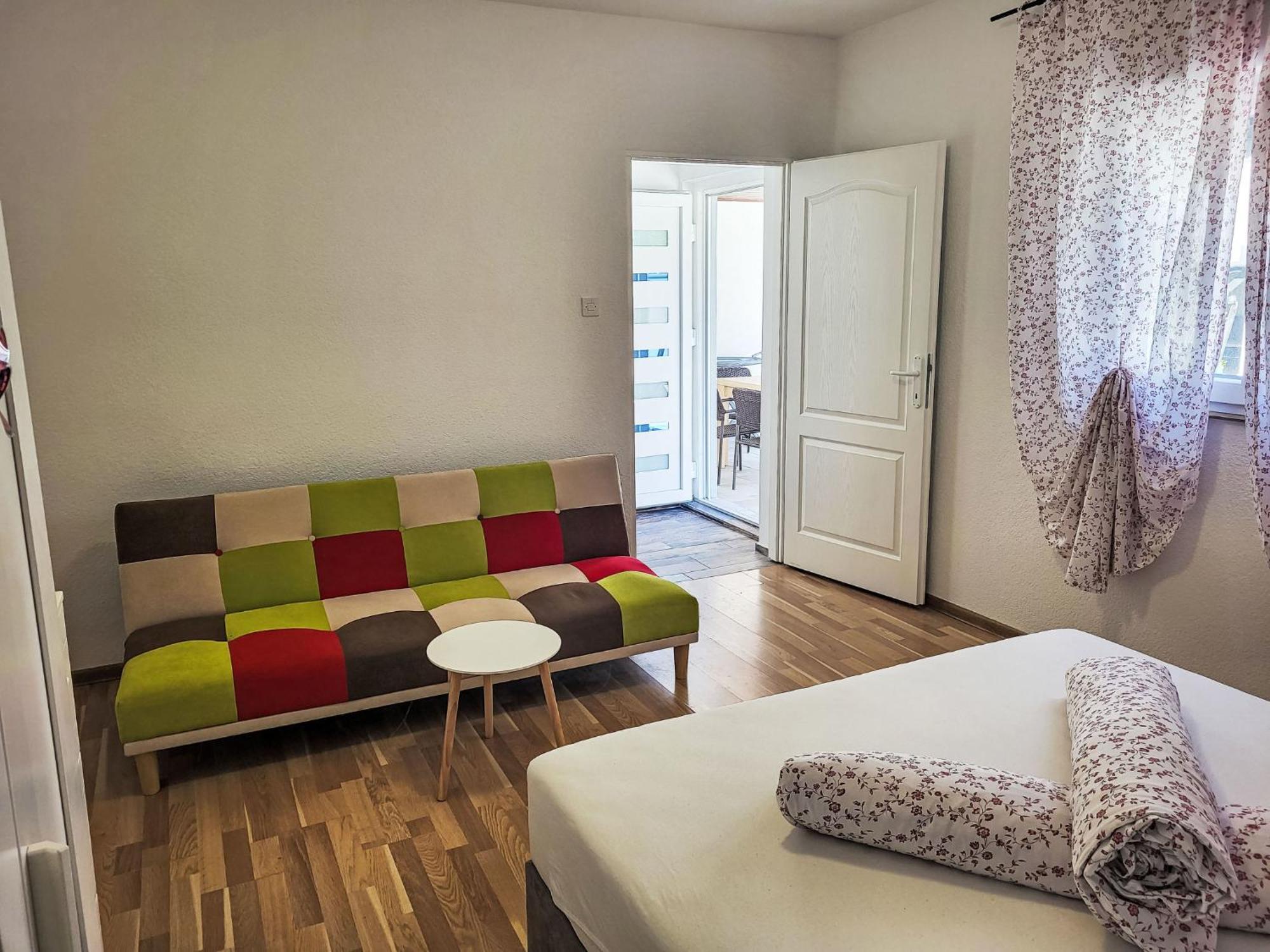 Holiday Home Matea By Interhome Nin Eksteriør bilde